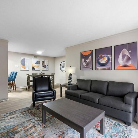 Truist Park Comfort Stays Atlanta Exteriör bild